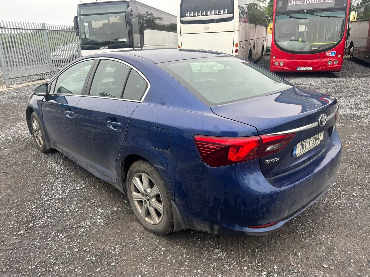161 Toyota avensis READ ADD - Image 3