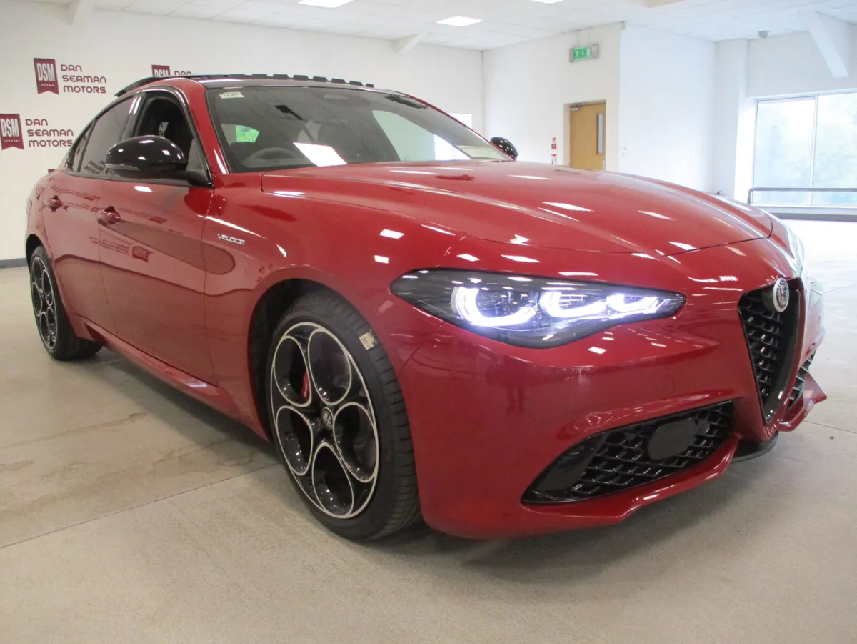 ALFA ROMEO GUILIA VELOCE 280BHP-PANORAMIC ROOF - Image 3