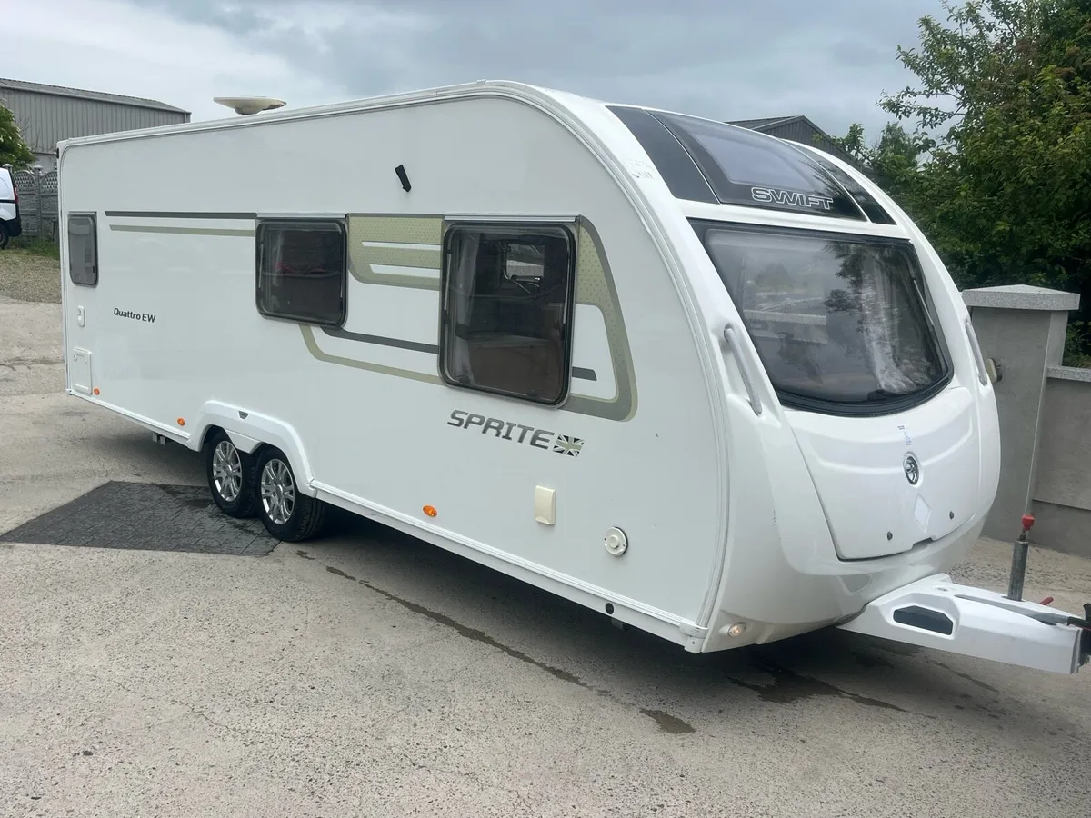 Swift Quattro EW fixed bed 6 berth - Image 2