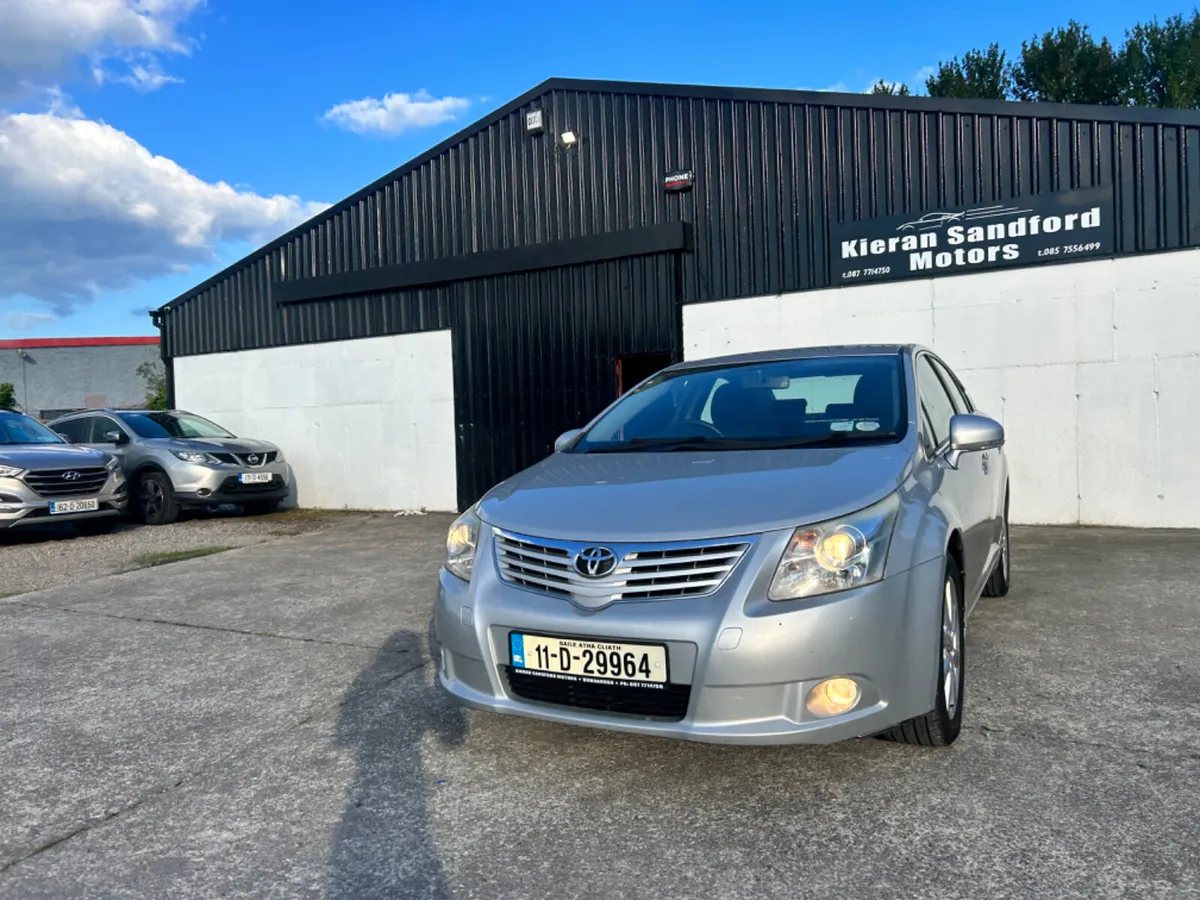 2011 Toyota Avensis - Image 3