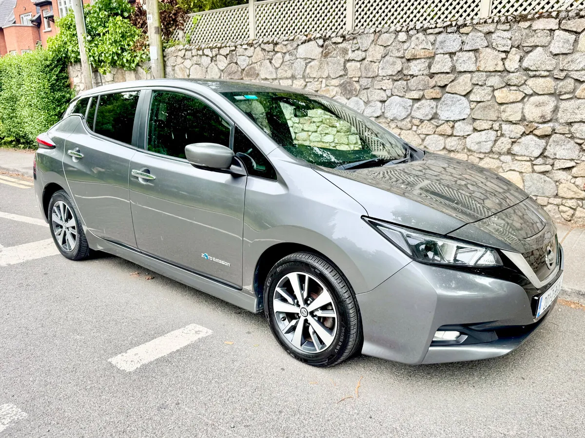 Nissan Leaf 2020!! 40KW!! AUTO!! ONLY 65K MILES!! - Image 4