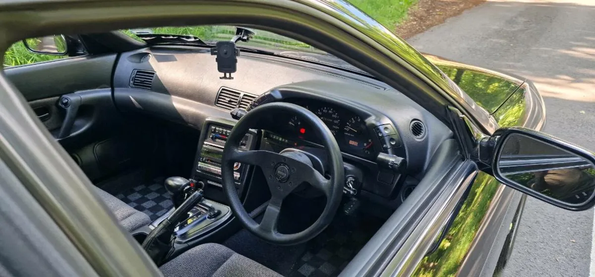 R32 skyline rb20det auto - Image 2