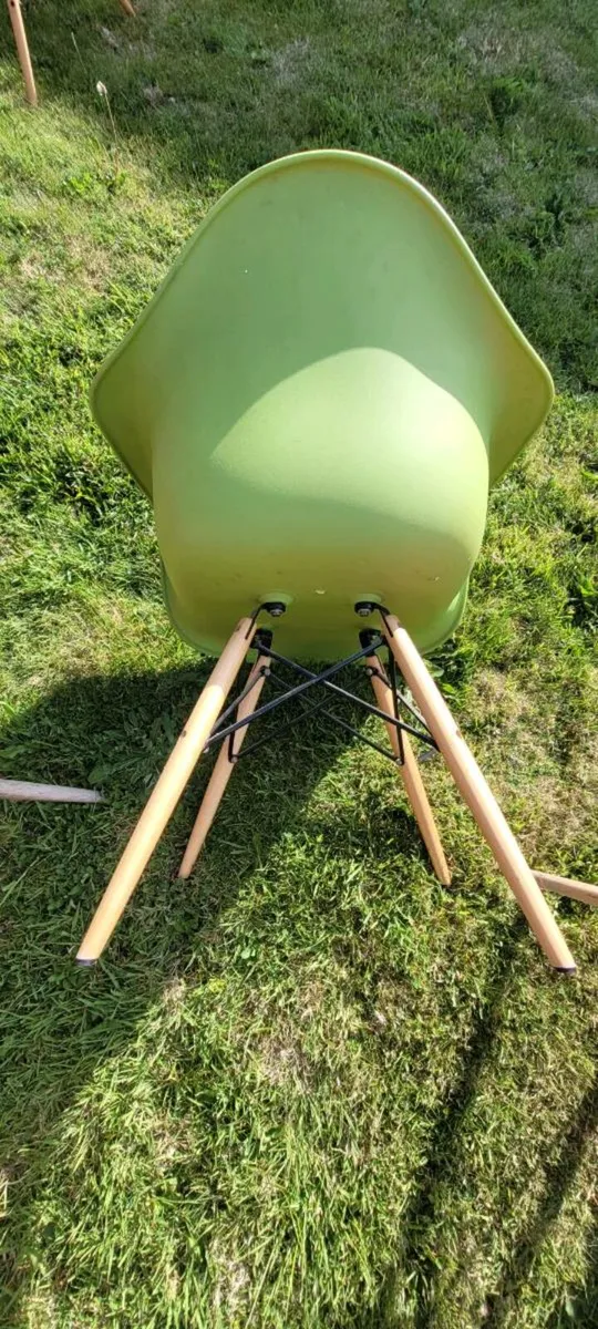 Chairs for sale - Image 2
