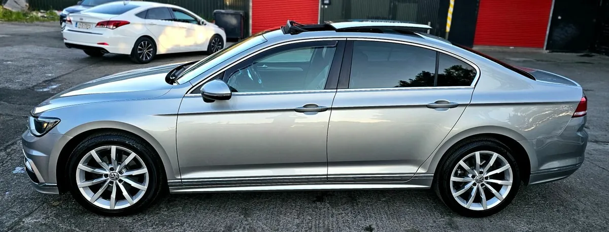 🧊2016 Passat Auto R-Line 2.0TDi Panoramic Roof - Image 4