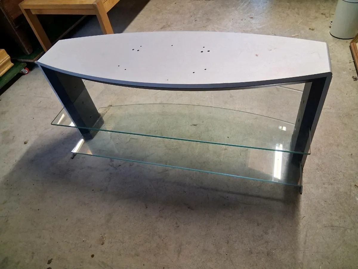 Tv stand - Image 2