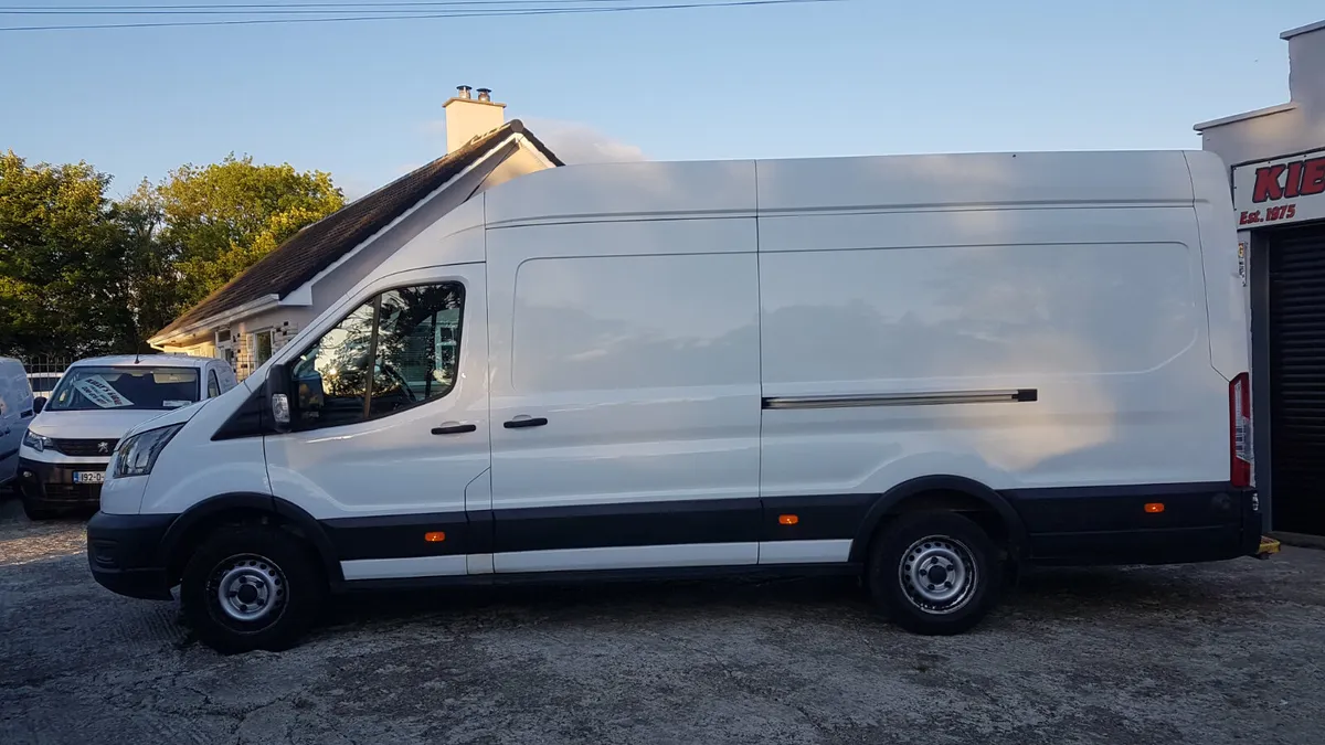 Ford Transit JUMBO 221D L4 H3 RWD VAT INVOICE - Image 3