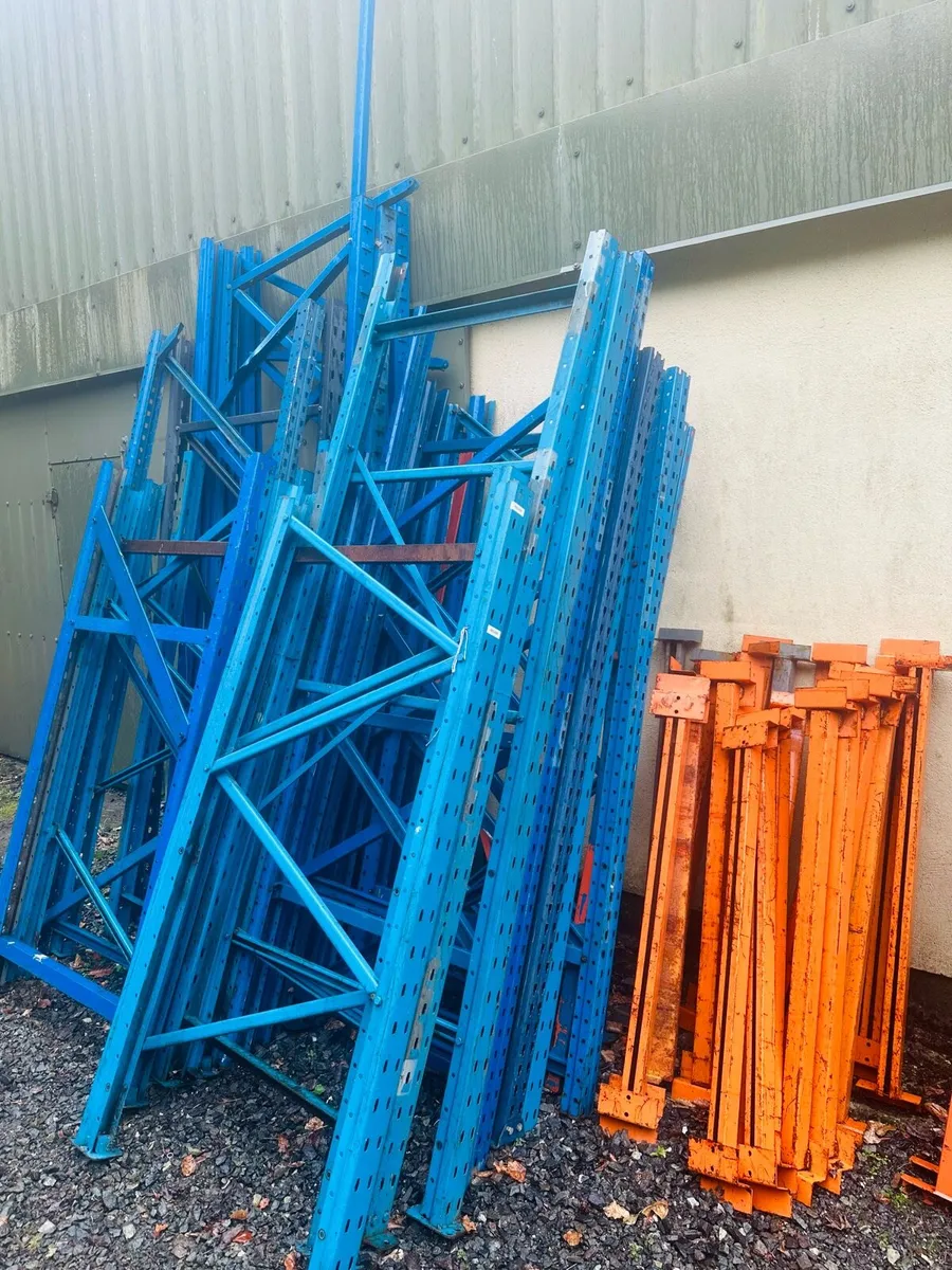 PALLET RACKING JOB LOT 100 CROSS BARS 20 FRAMES - Image 2