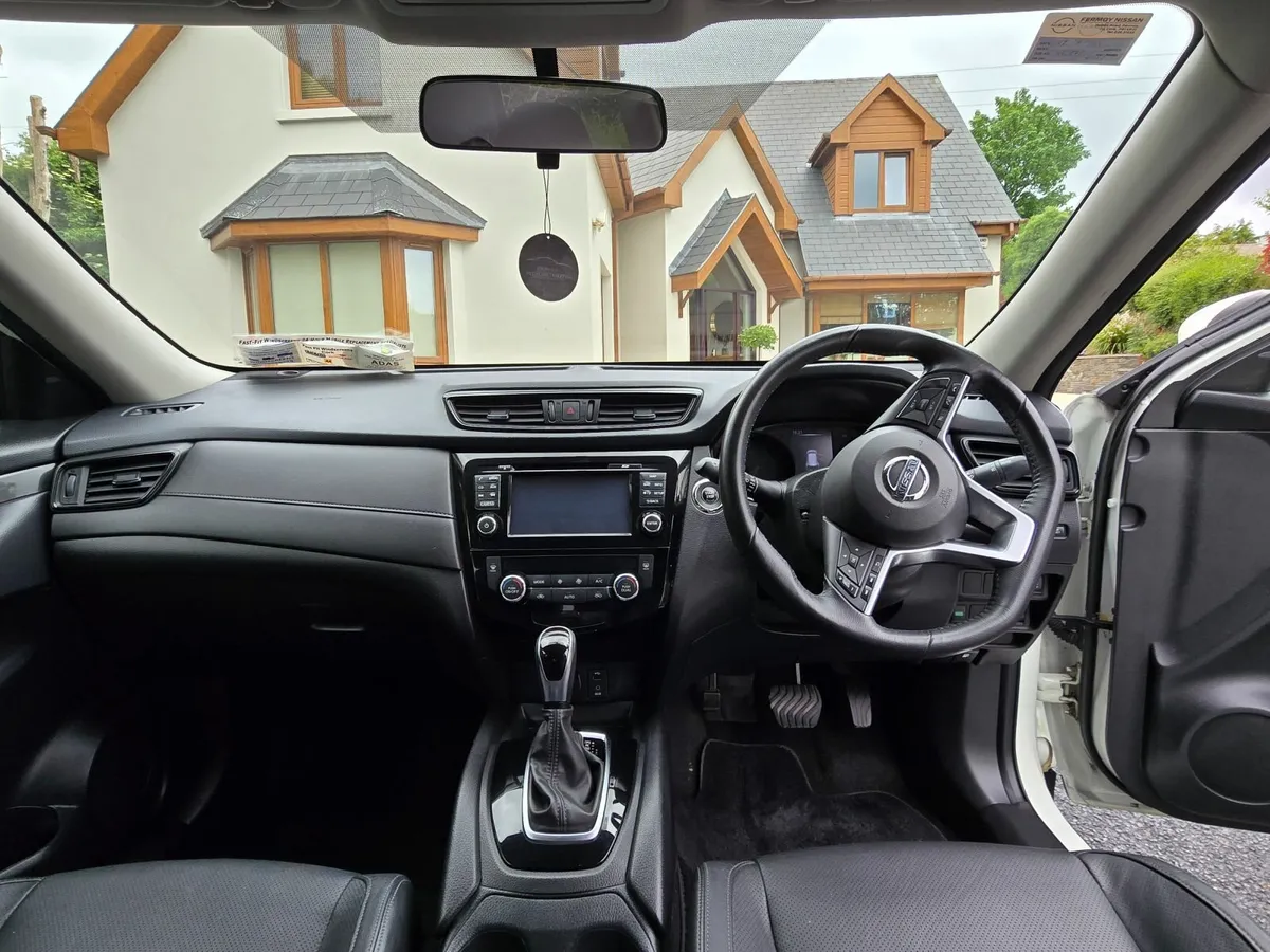 Nissan X-Trail 2017 - Image 2