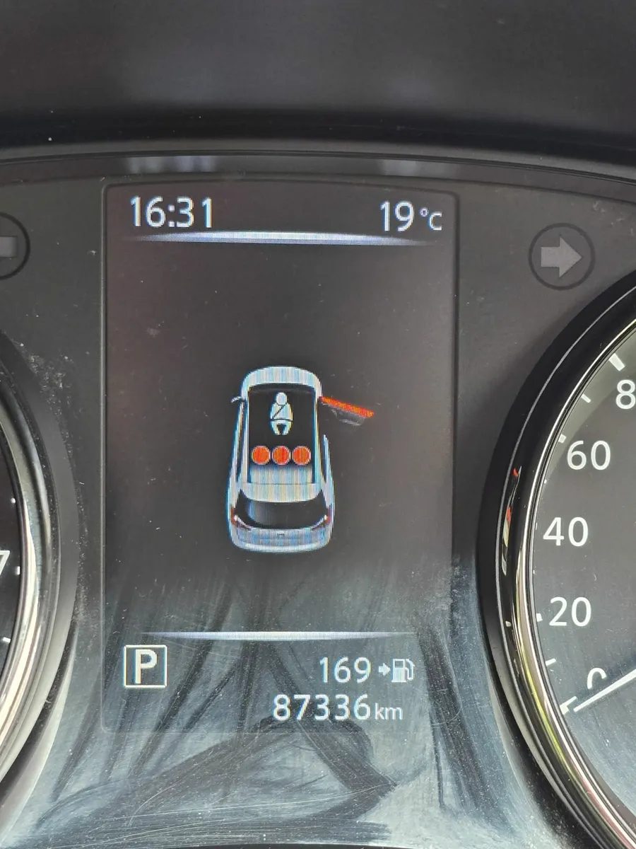 Nissan X-Trail 2017 - Image 3