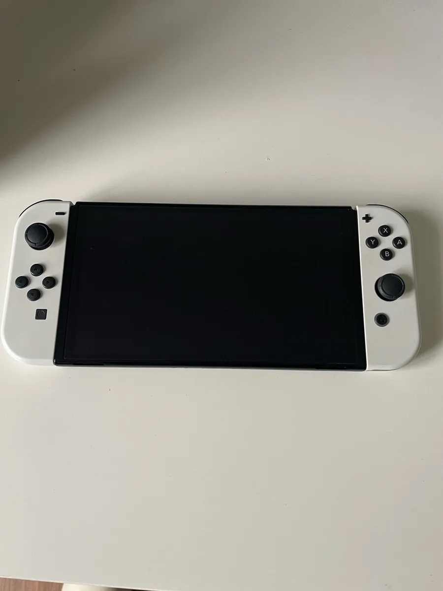 Nintendo Switch OLED (White) + Extras