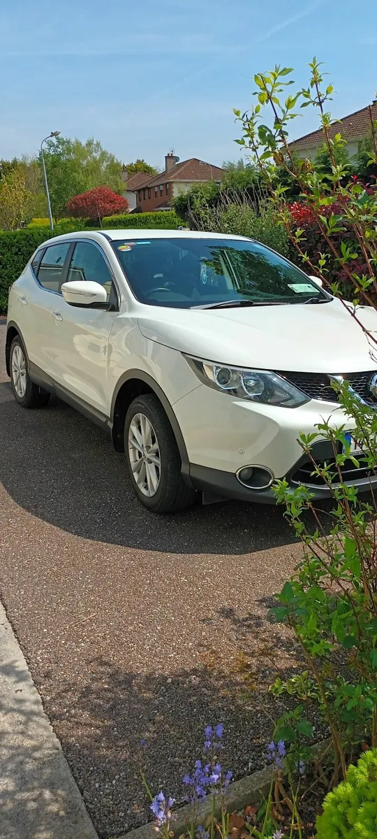 Nissan Qashqai 2014 - Image 1