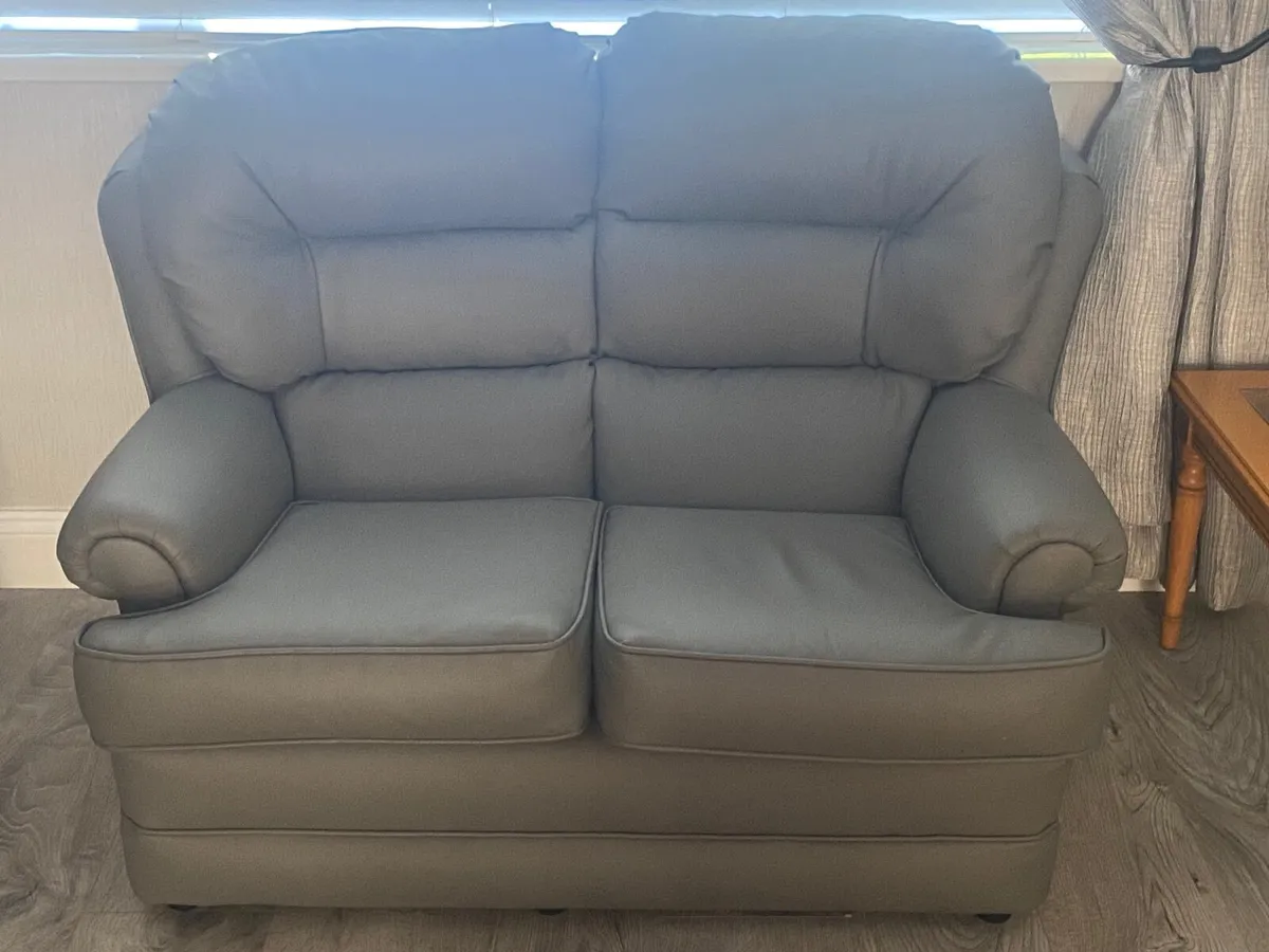 Sofas: three and two piece sofa - Image 1