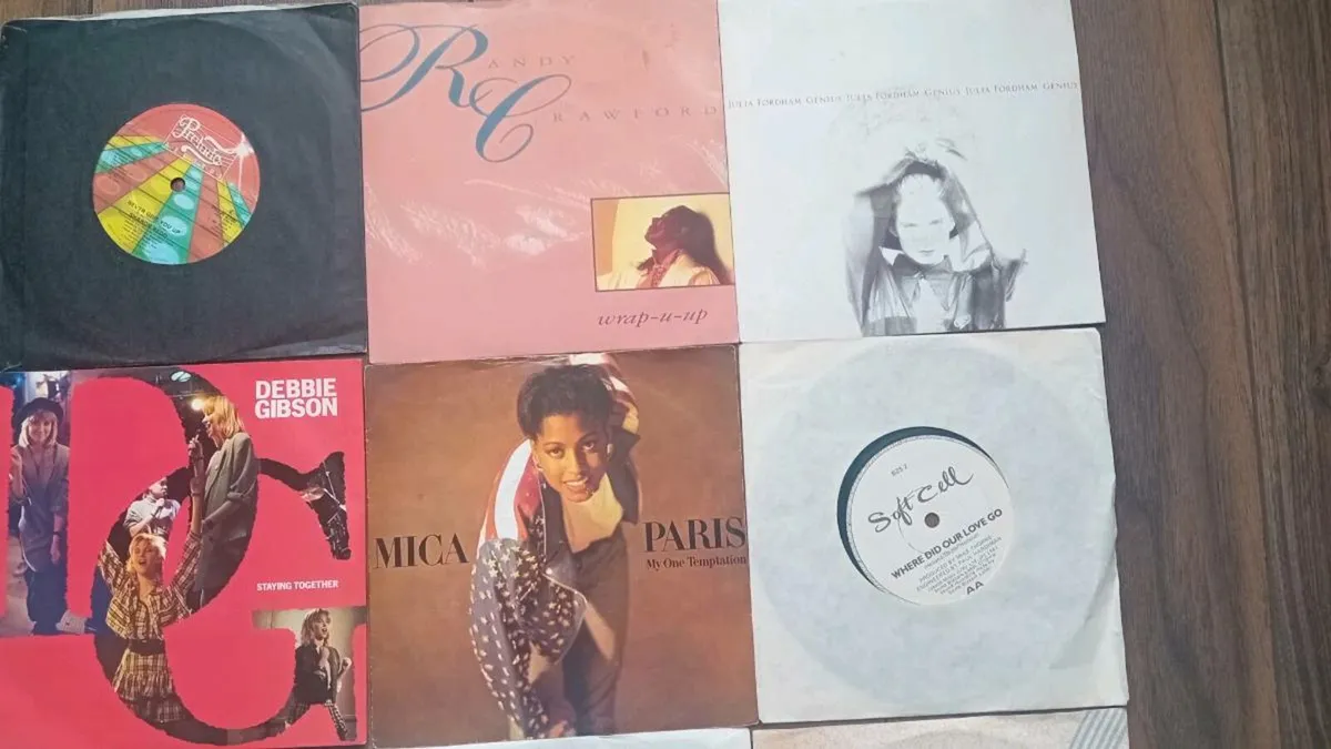 Vinyl Singles - Image 2