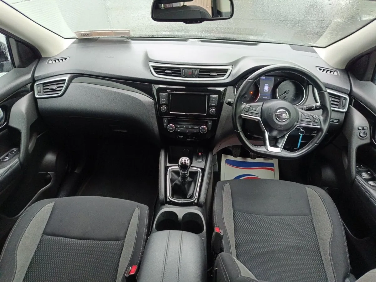 Nissan QASHQAI 1.5dci DSL XE 5dr High Spec - Image 4