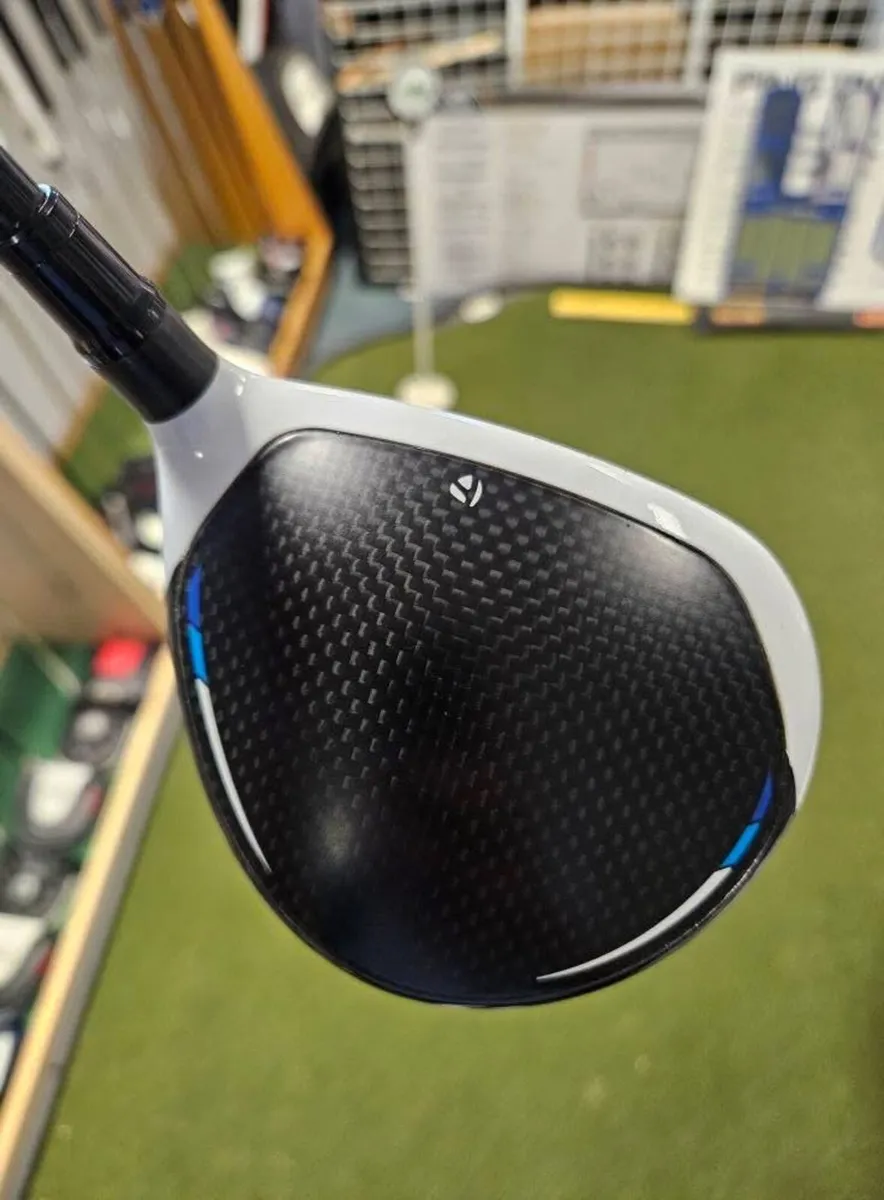 Taylormade Sim2 Titanium 3 Wood - Image 3
