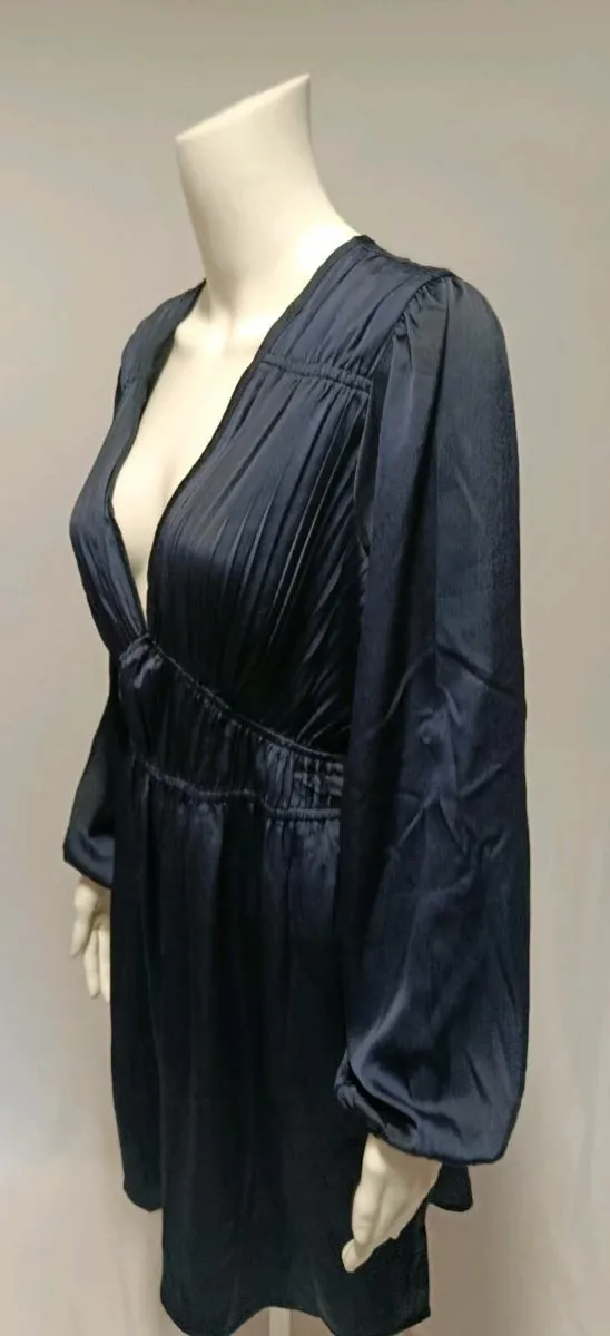 Navy dress - Image 3