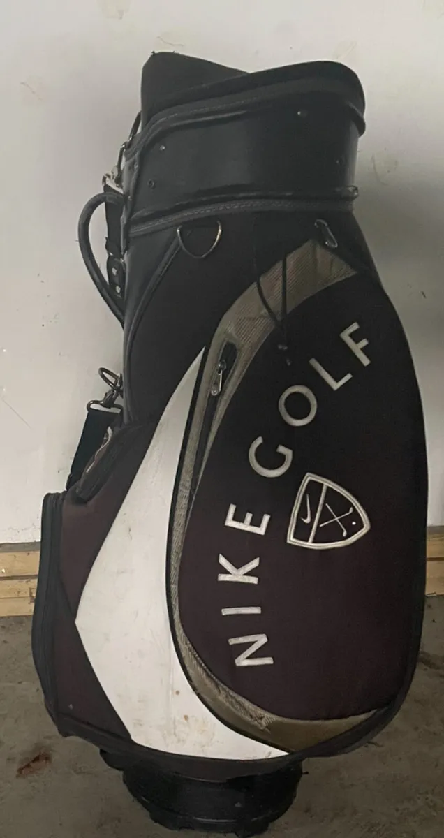 Golf bag - Image 1