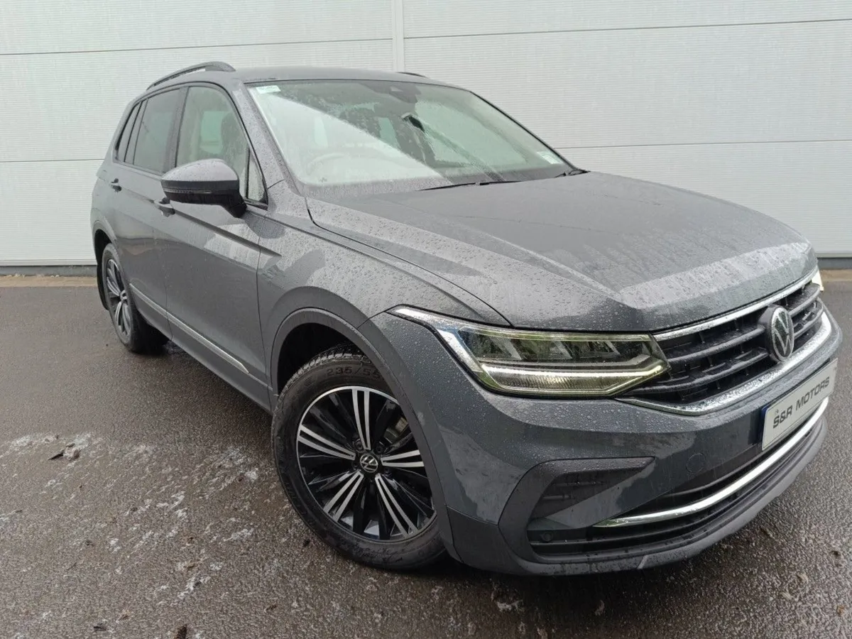 Volkswagen Tiguan 2.0 TDI 122HP Life 5dr Mint - Image 1