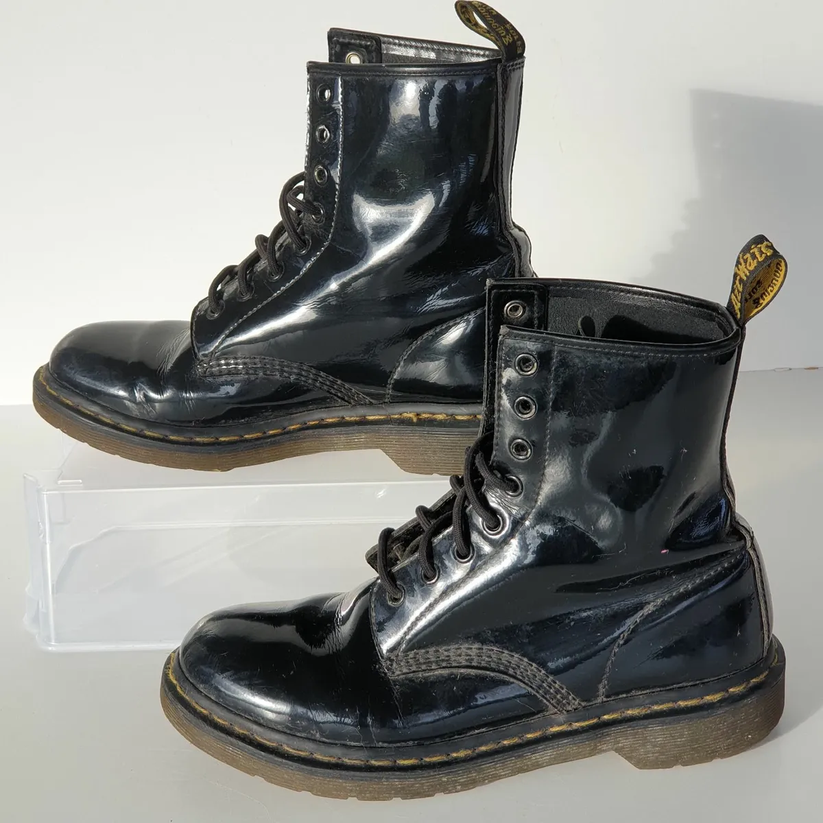 Dr Martens boots black patent leather size 7 - Image 2