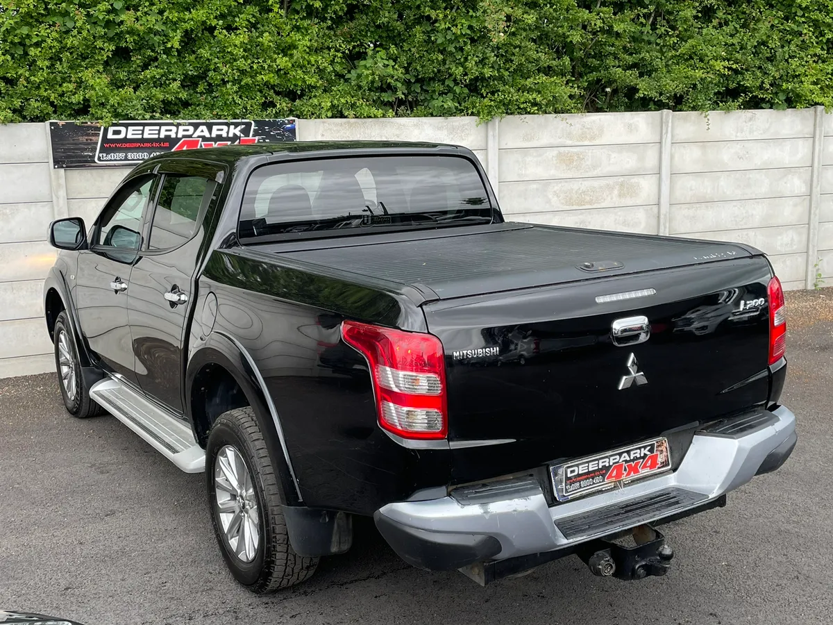 2019 Mitsubishi L200 2.4DI-D 178 Titan Crewcab - Image 4