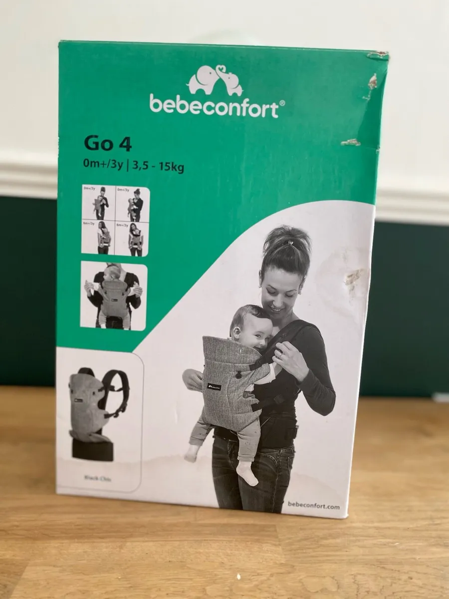 Free baby carriers x 2 - Image 1