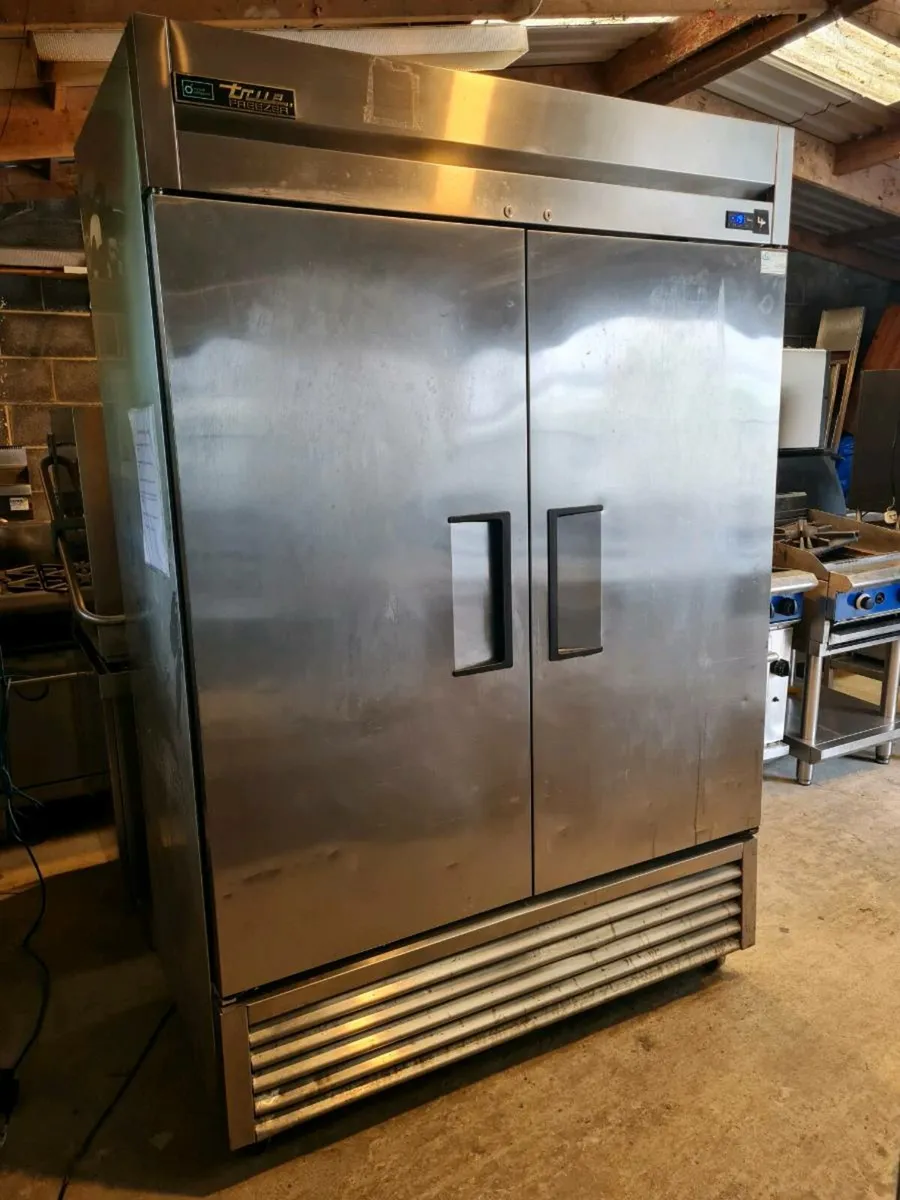 True Double Door Freezer 1388L - Image 1