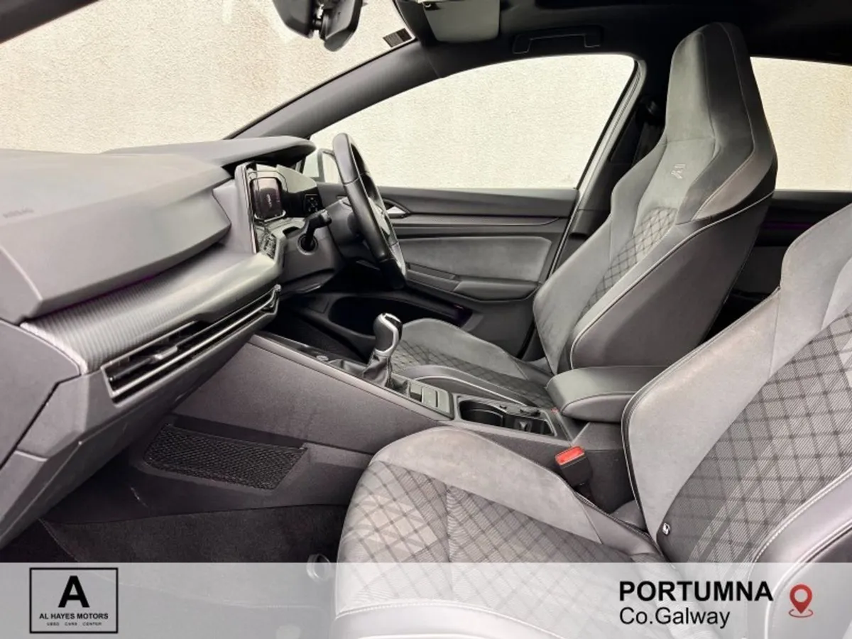 Volkswagen Golf  reserved  2022 R-line 2.0 TDI 6s - Image 4