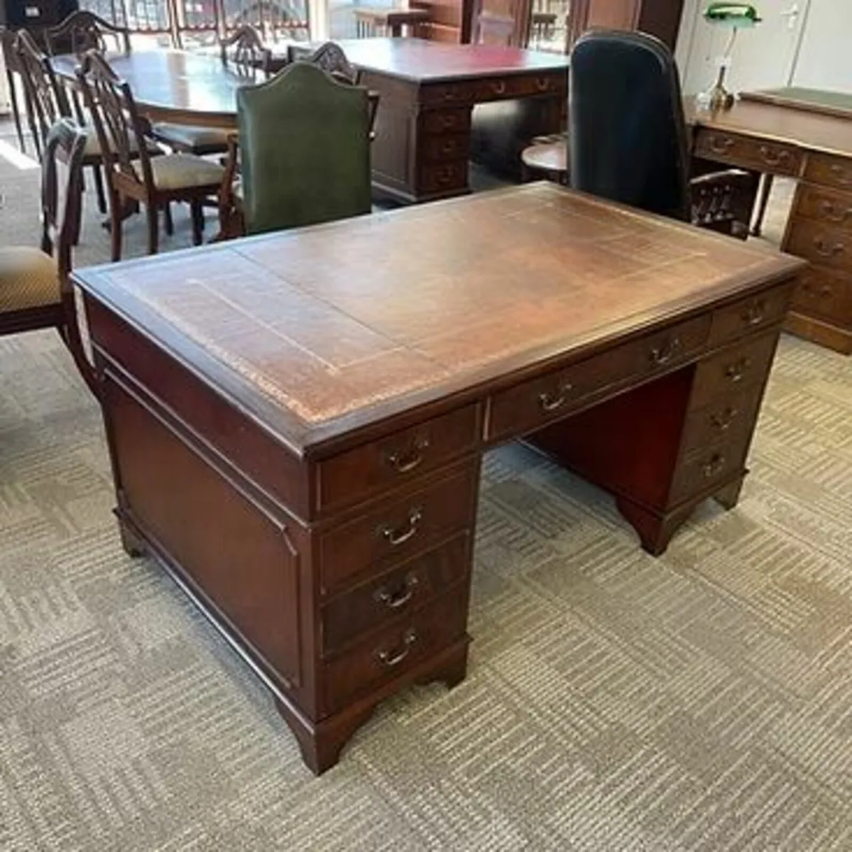 Beautiful mahogany twin pedestal writing desk