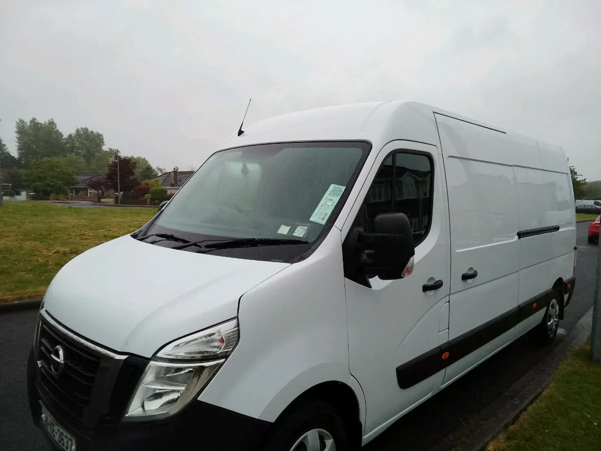 Nissan NV 400 - Image 1