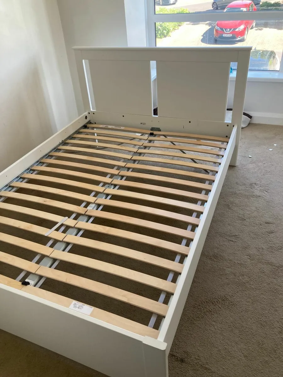 Double bedframe IKEA  Songesand - Image 1