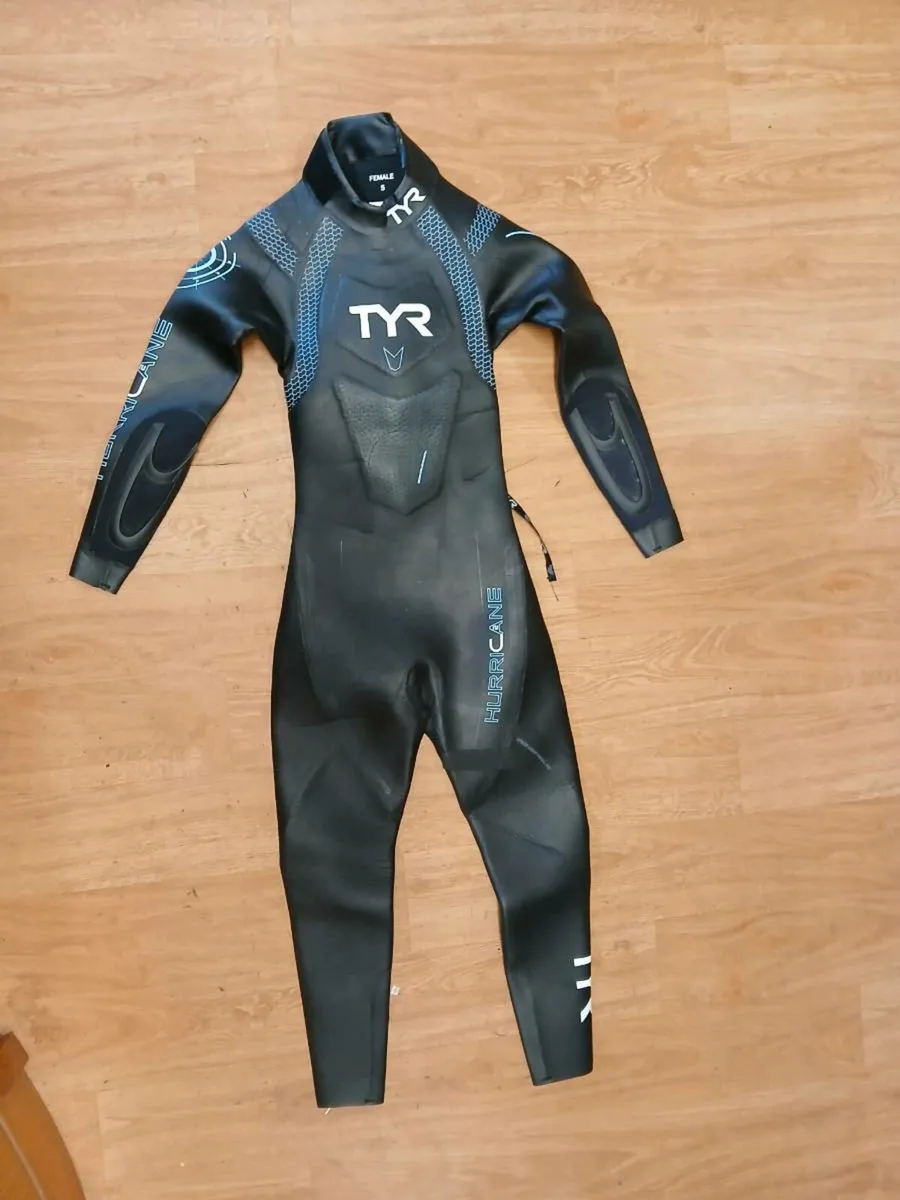 TYR womans size S hurricane SWIM  Wetsuit - Image 1
