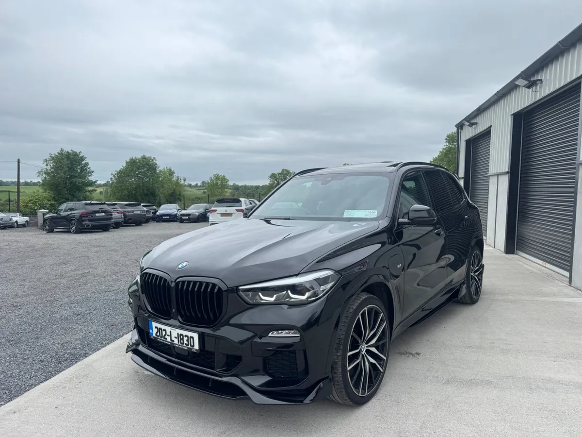 MASSIVE SPEC BMW X5 M SPORT M PERFORMANCE 45E - Image 3