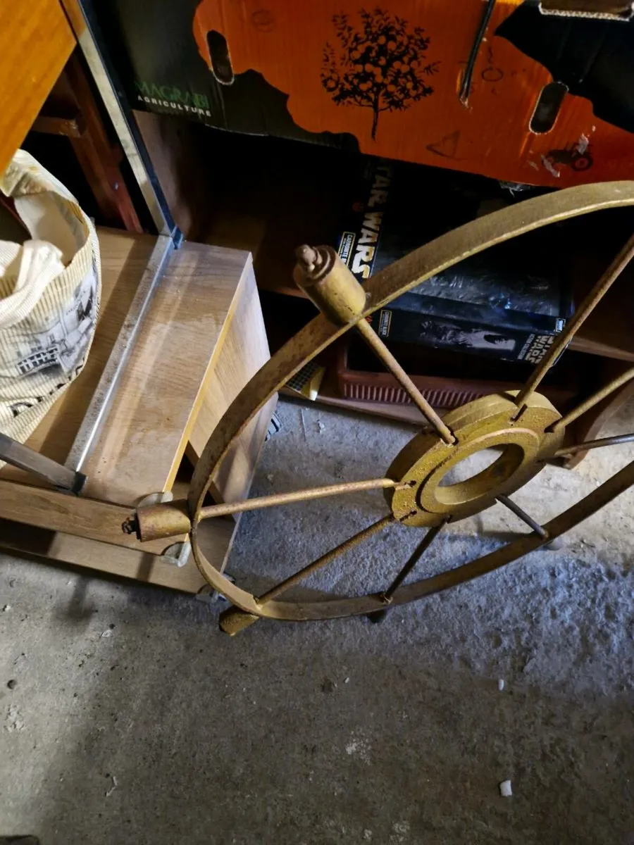 Vintage Antique Ships Steering Wheel - Image 3