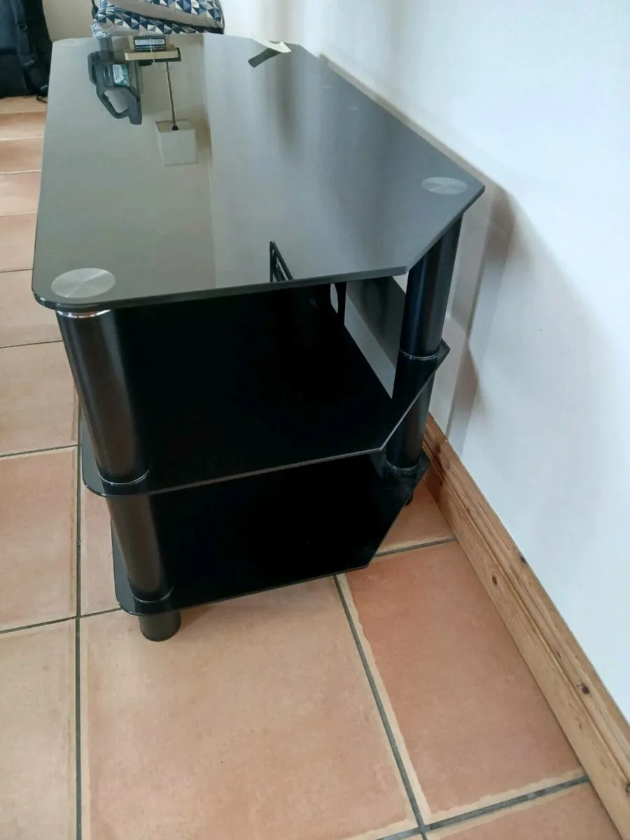 Immaculate TV Stand - Image 2