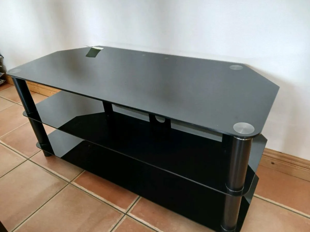 Immaculate TV Stand - Image 1