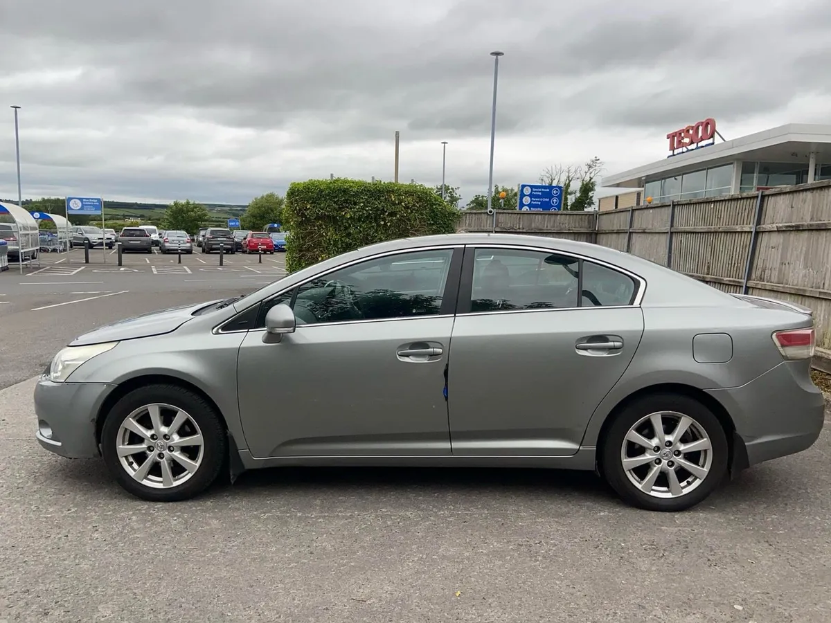 Car - Image 4