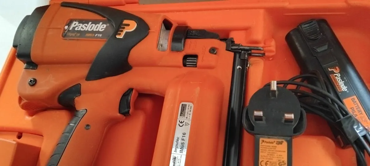 Paslode impulse 2nd fix Nail Gun"Fully Serviced" - Image 2