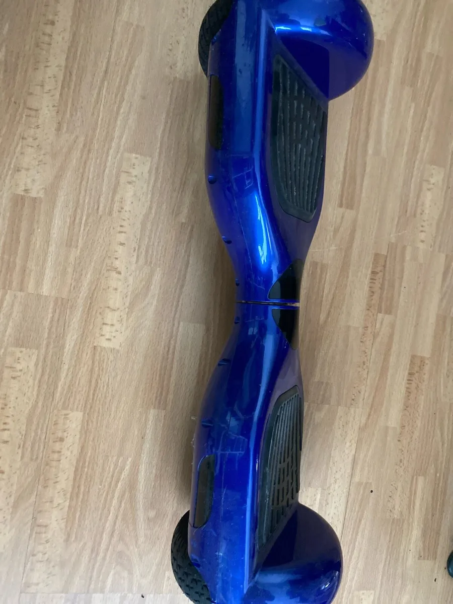 Blue hoverboard - Image 2