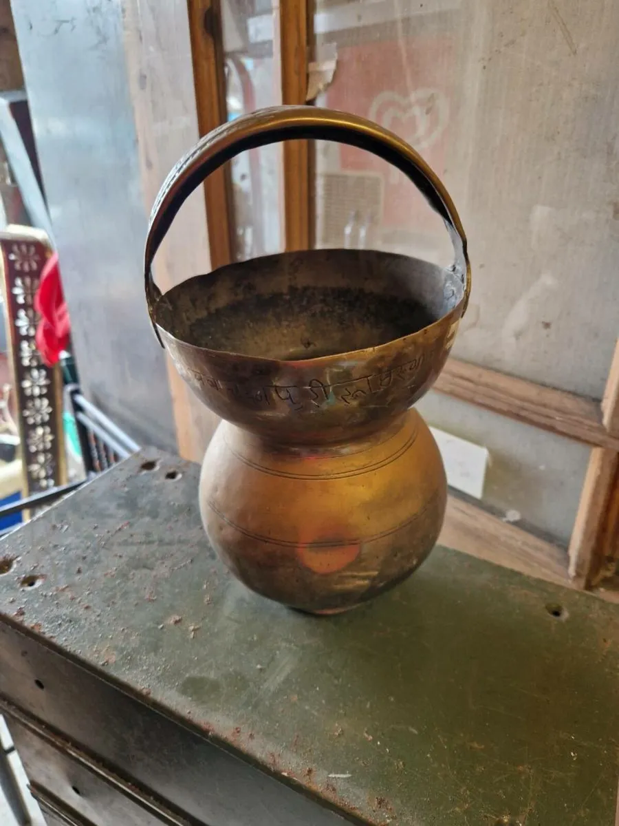 Vintage Brass Pot Spittoon - Image 4