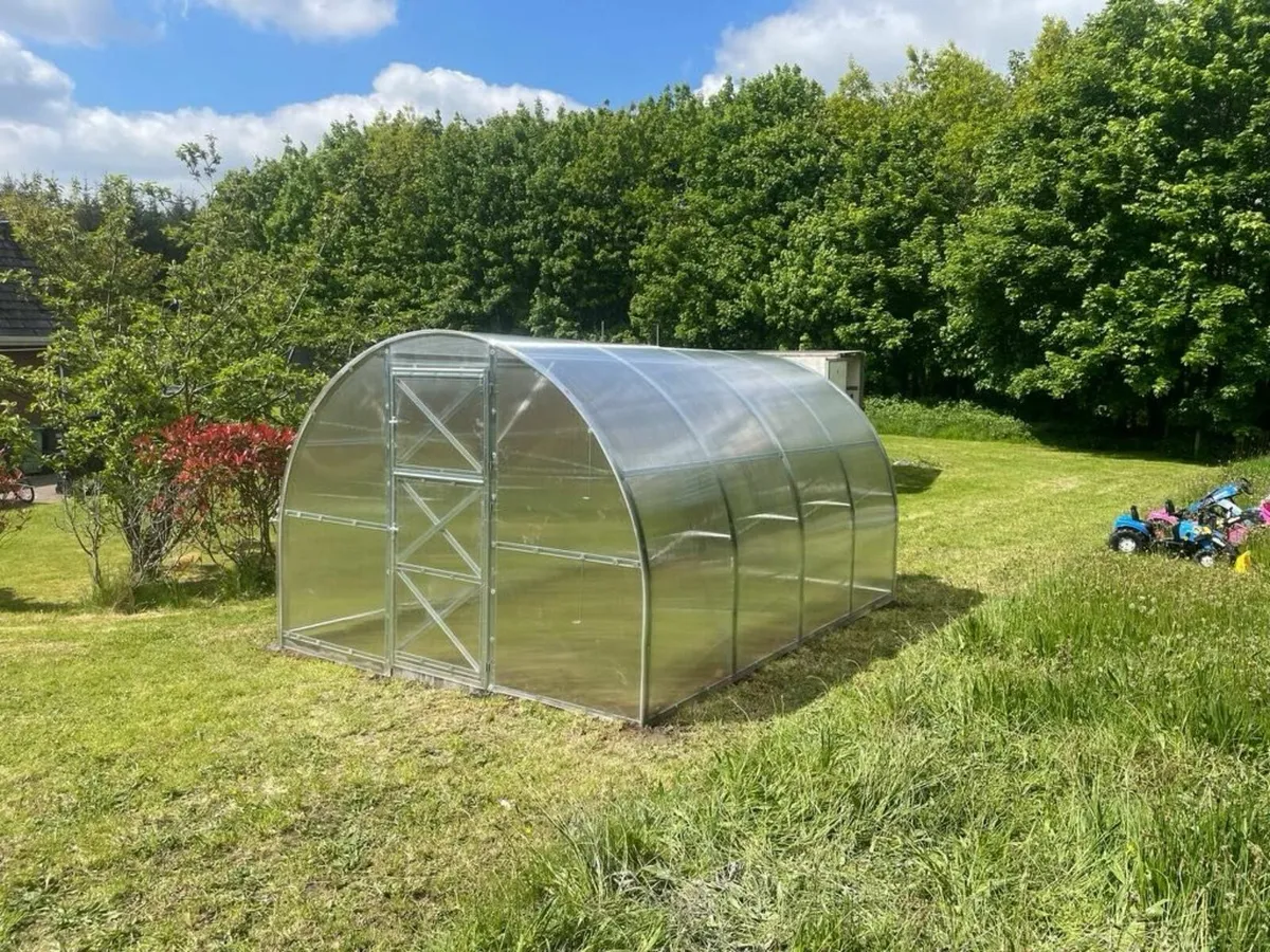Greenhouse Strong (3m x 4m; 9.8ft x 13ft) - Image 1