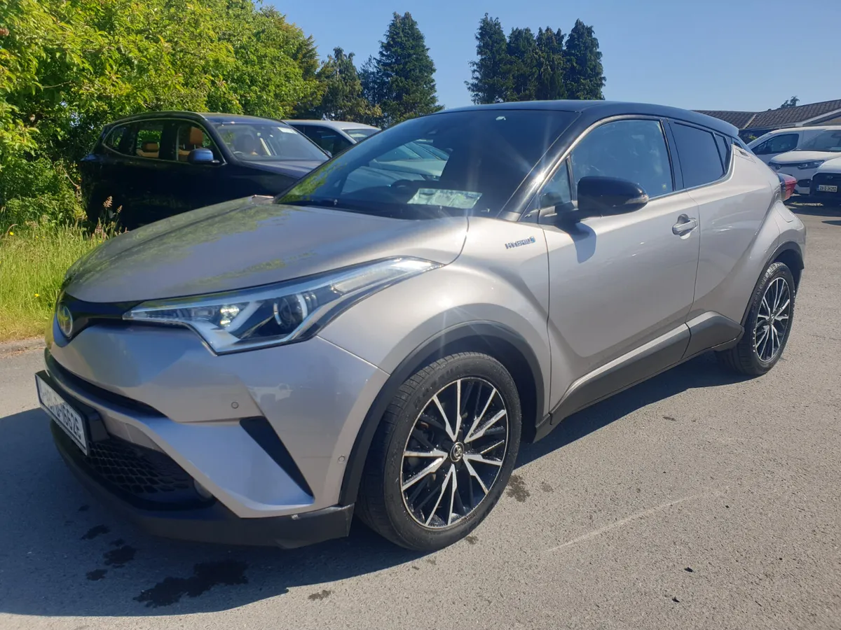 Toyota C-HR 2018 1.8 Hybrid Sol - Image 2