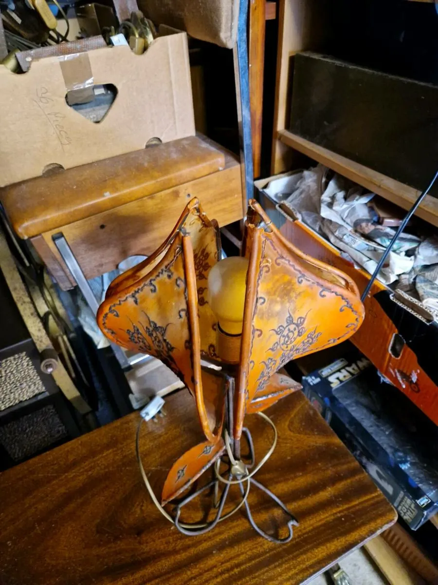 Vintage Retro Lamp - Image 3