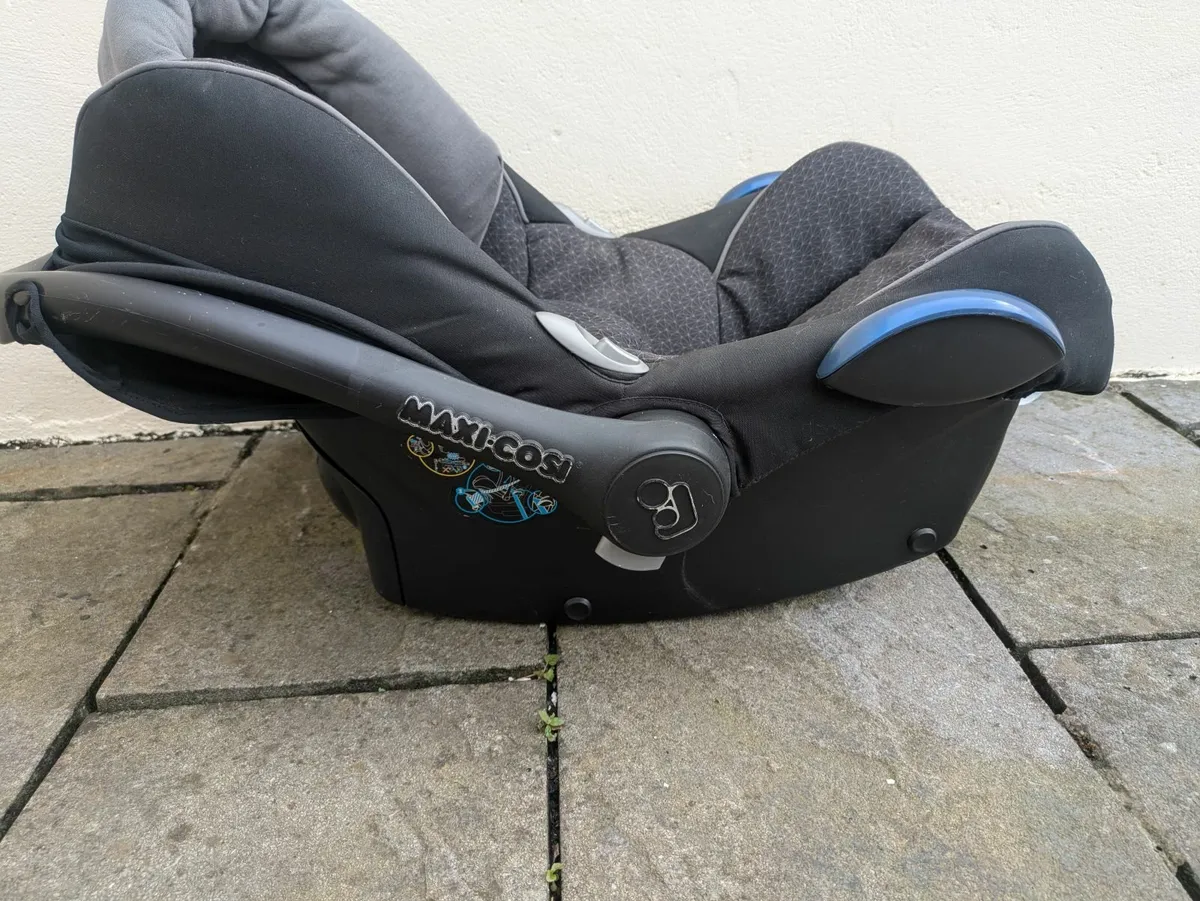 Car seat - Image 4