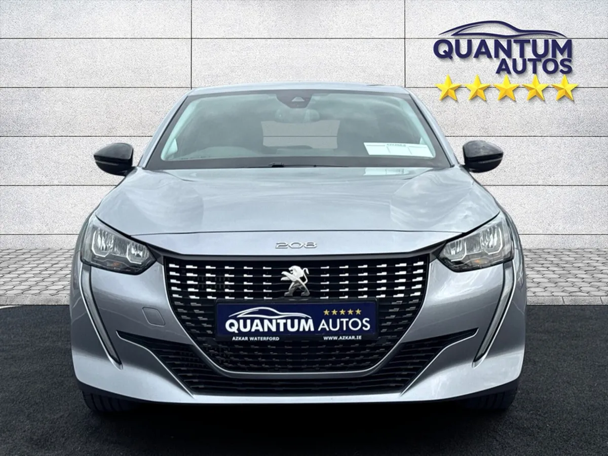 Peugeot 208 2023 ALLURE PREMIUM AUTOMATIC 1.2 PETR - Image 2
