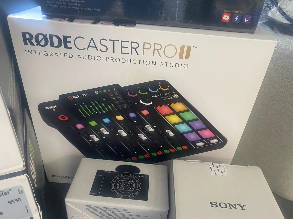 Brand new Podcast Equipment - Image 4