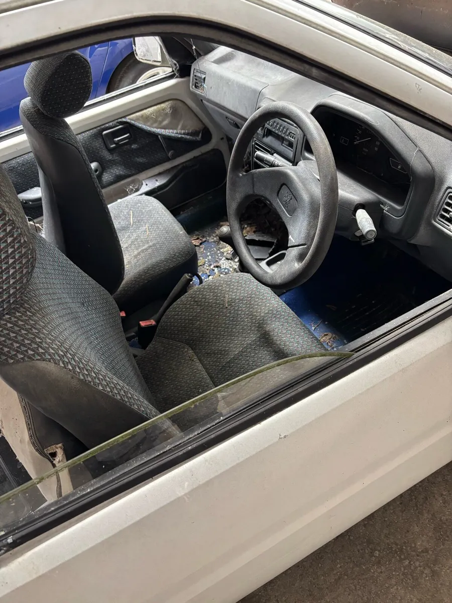 Peugeot 106 phase 1 - Image 3
