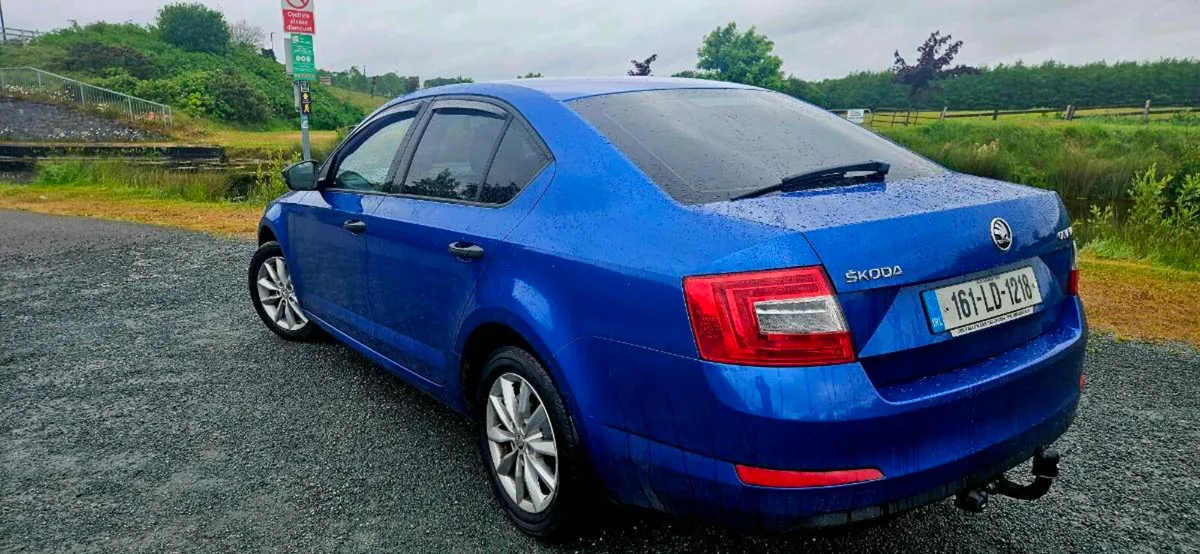 2016 SKODA OCTAVIA ACTIVE 1.6tdi. - Image 4