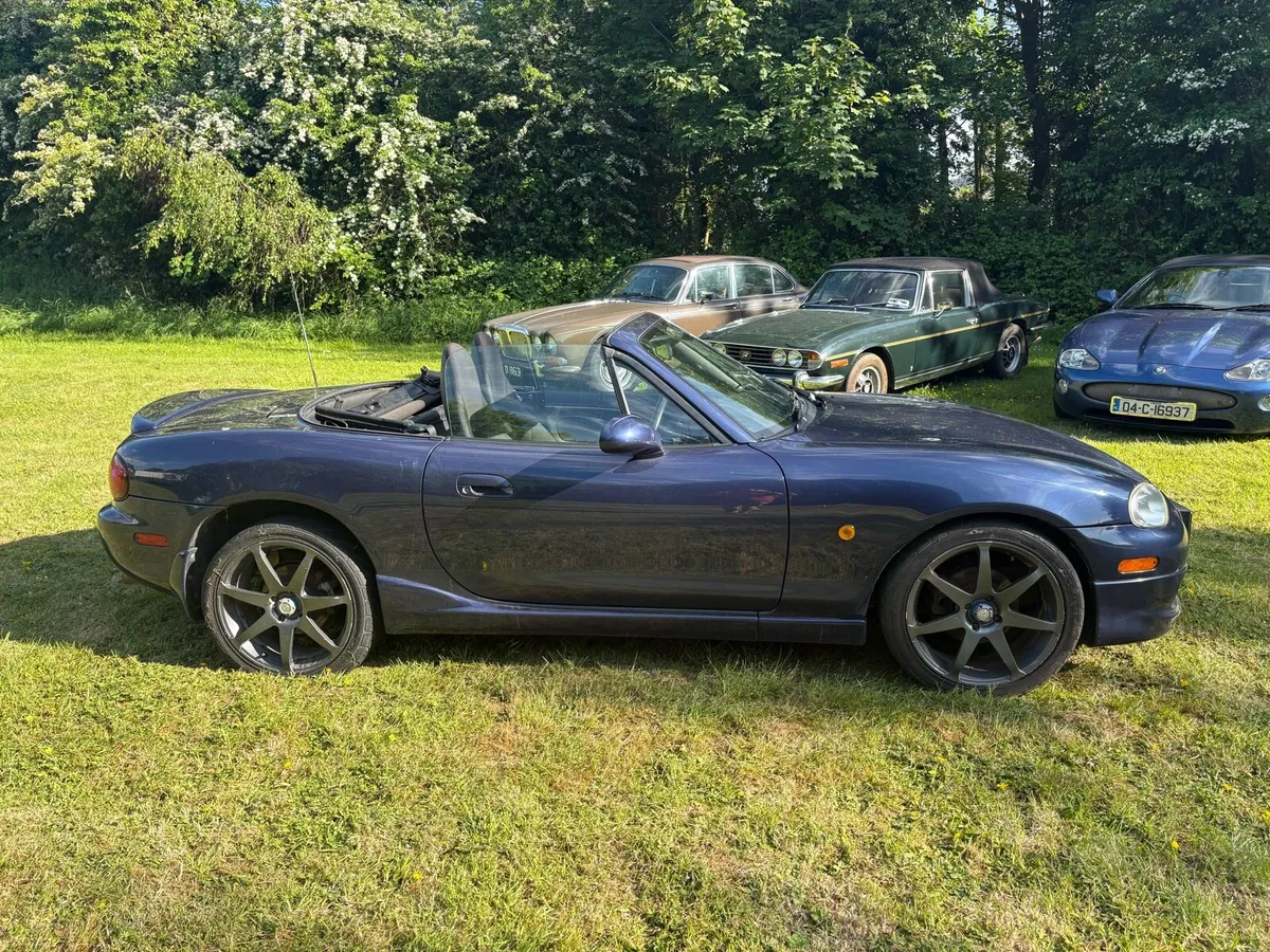 01 Mazda MX5 - Image 1