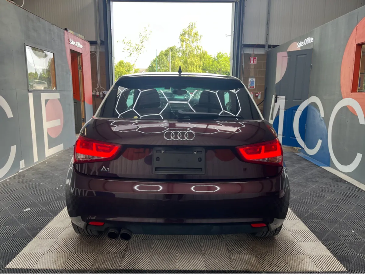 Audi A1 1.4 PETROL / 50k KMs / AUTOMATIC - Image 4