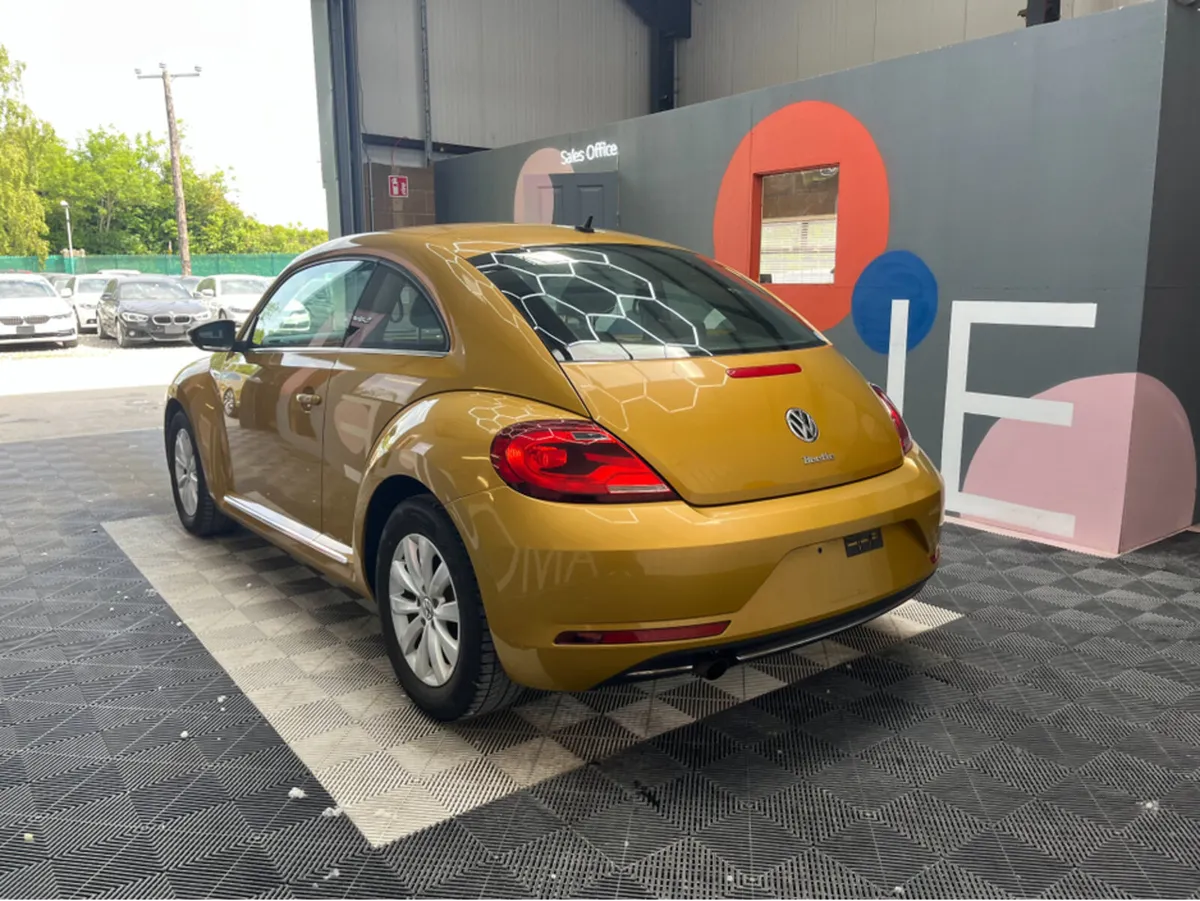 Volkswagen Beetle 1.2 PETROL / 88k KMs / AUTOMATIC - Image 4